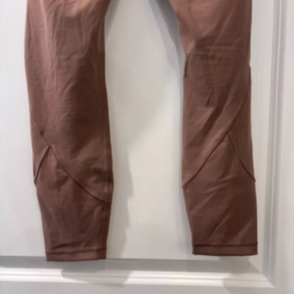 Lululemon In Movement Tight 25